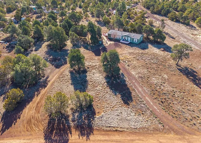 2-acre Escape Near & Grand Canyon
