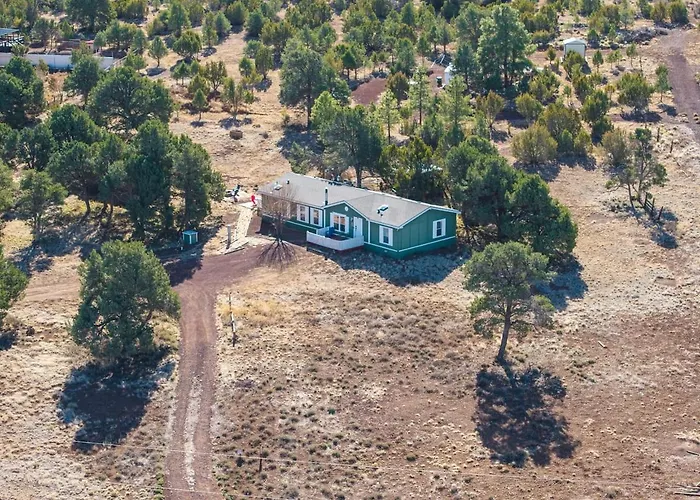 2-acre Escape Near & Grand Canyon